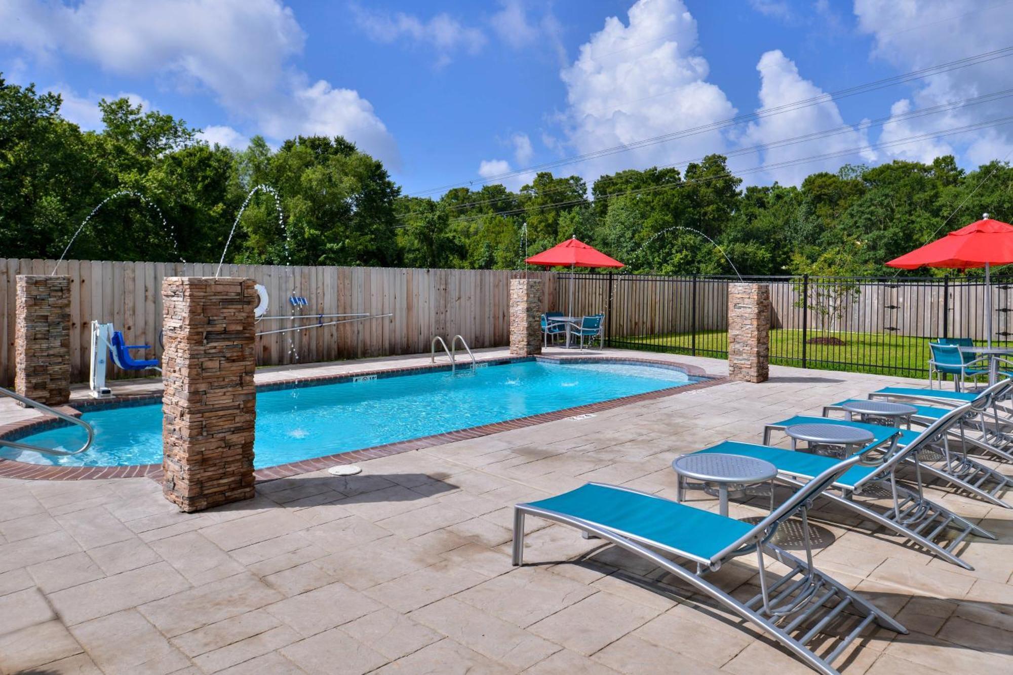 Towneplace Suites By Marriott Laplace Exterior foto