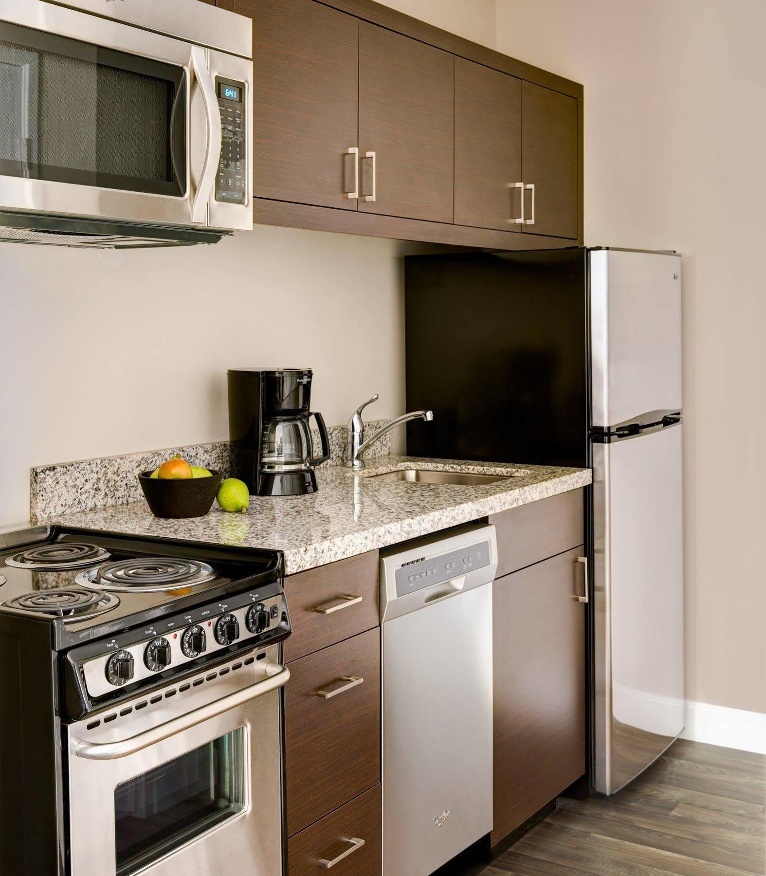 Towneplace Suites By Marriott Laplace Exterior foto