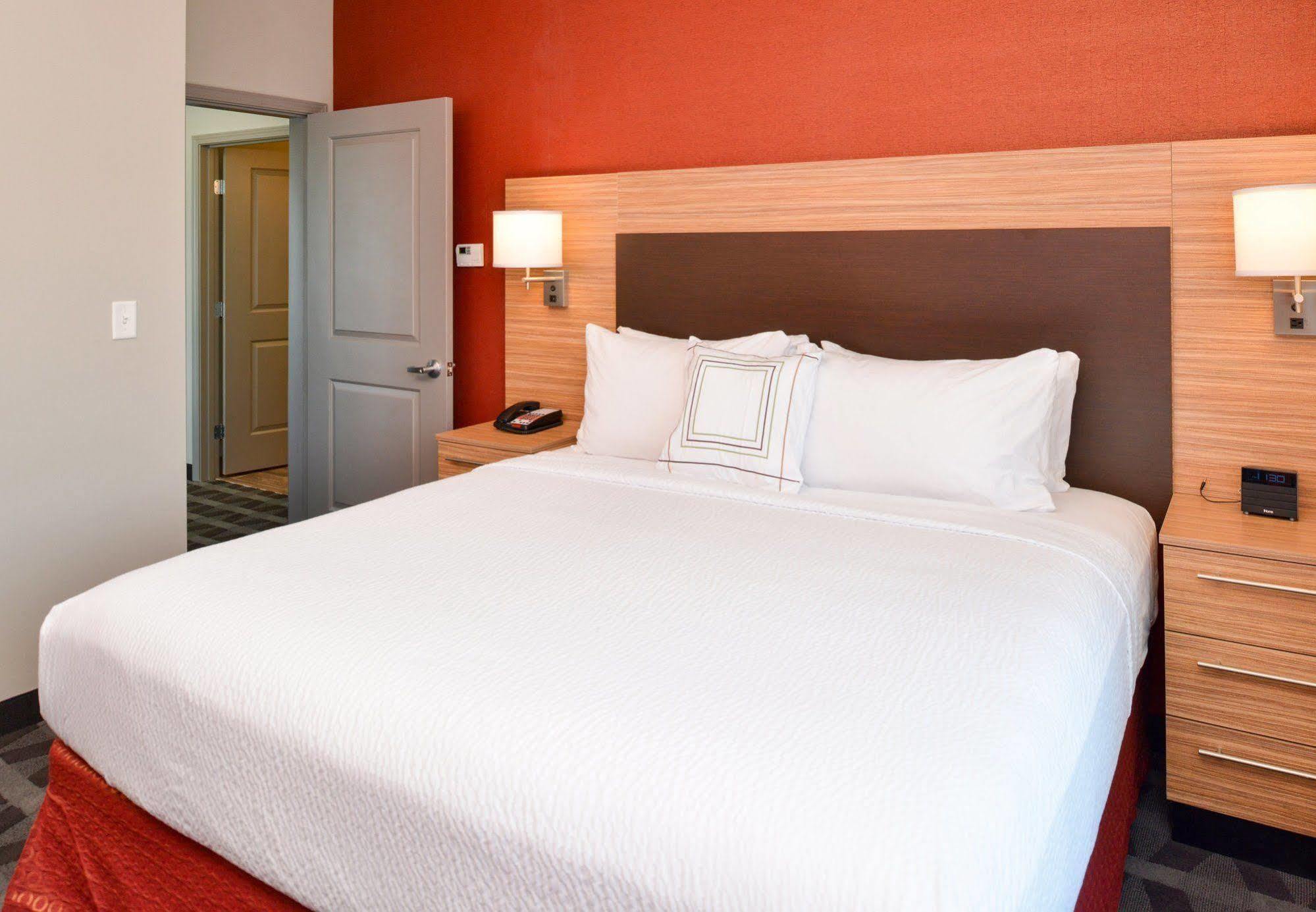 Towneplace Suites By Marriott Laplace Exterior foto